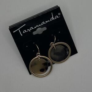 Taramanda Gold-Tone Tortoiseshell Circle Earrings – Modern Dangle Hoops